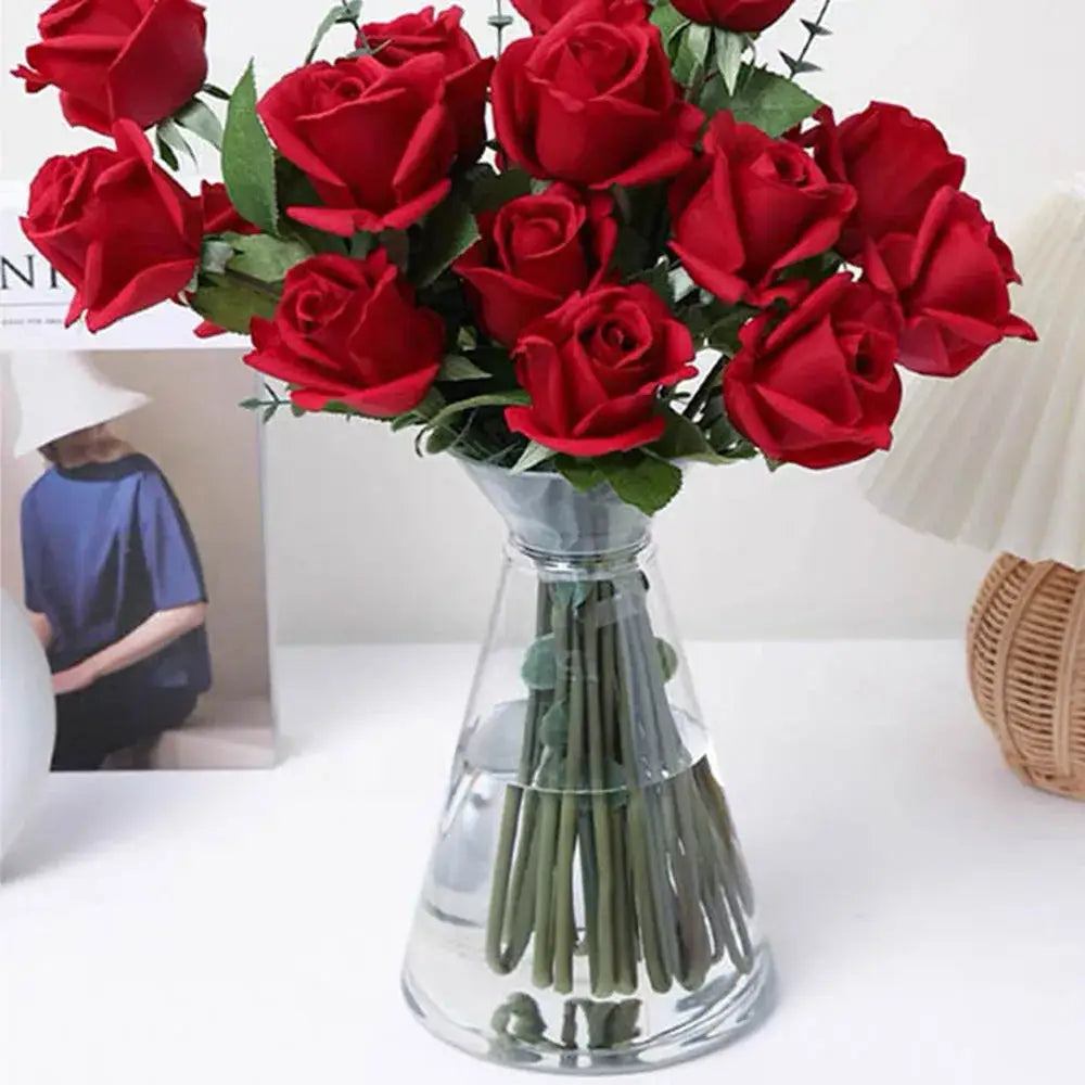 DecorBites™ Clear Nordic Plastic Vase for Hydroponic Flowers