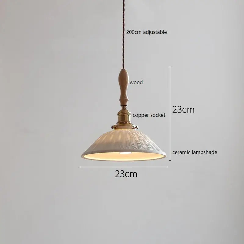 مصباح متدلي نحاسي سيراميك LED من DecorBites™ بمقبض خشبي لديكور المنزل
