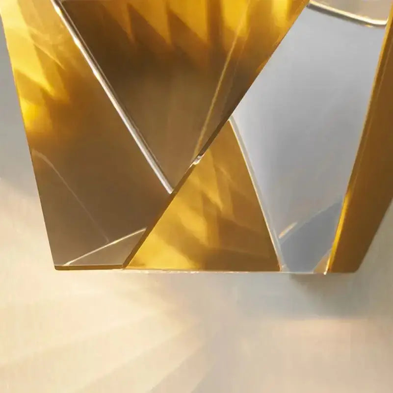 أبليك حائط كريستال ليد من DecorBites™‎: إضاءة فاخرة لغرفة النوم بتصميم عصري بسيط