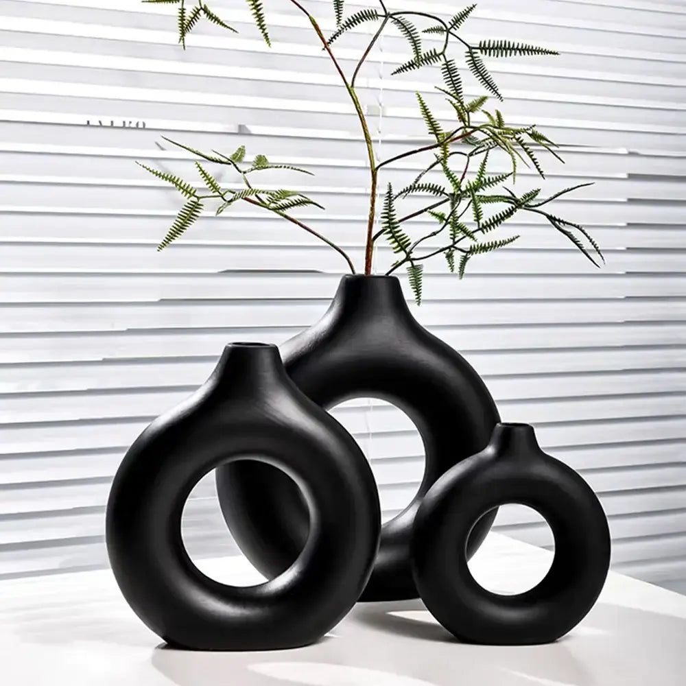DecorBites™ Donut Shape Flower Vase - White Minimalist