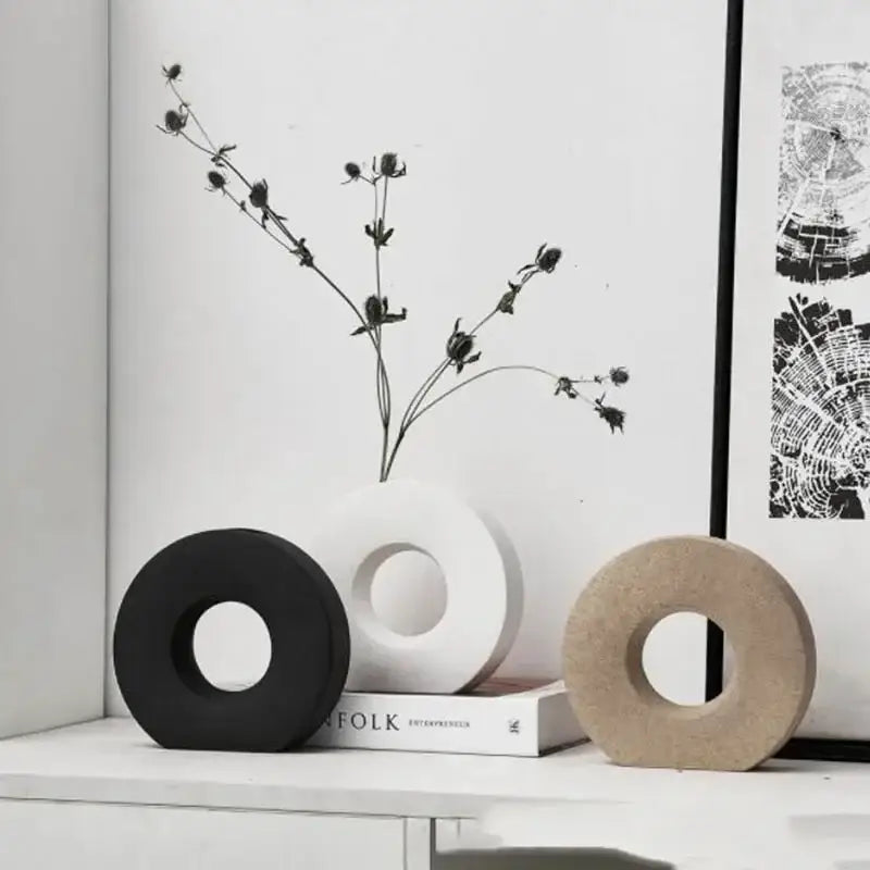 DecorBites™ Elegant Nordic Matte Flower Vase Décor