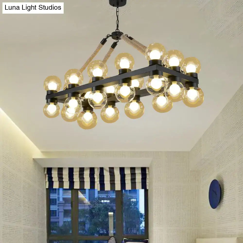 DecorBites™ مصباح متدلي أسود بتصميم ريفي مع 24 مصباح زجاجي بلون كونياك متدلي لجزيرة المطبخ في غرفة الطعام