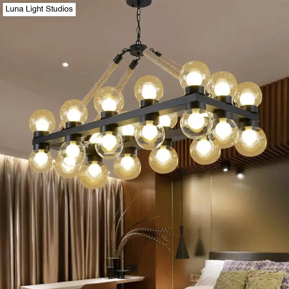 DecorBites™ مصباح متدلي أسود بتصميم ريفي مع 24 مصباح زجاجي بلون كونياك متدلي لجزيرة المطبخ في غرفة الطعام