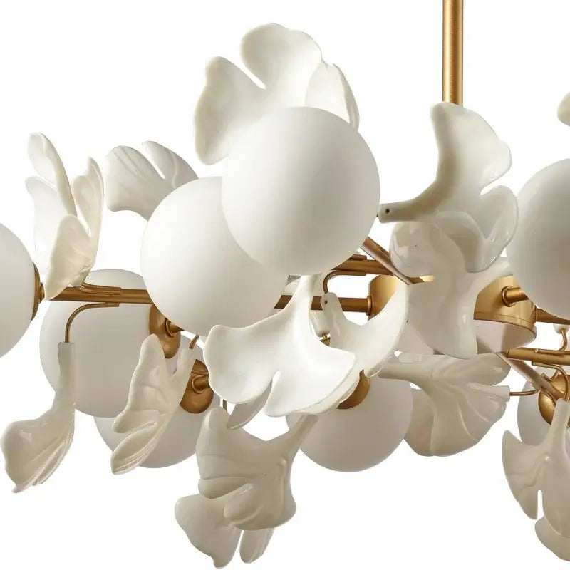 ثريا سقف ليد DecorBites™ Ginkgo Leaf لغرفة النوم والمعيشة والطعام