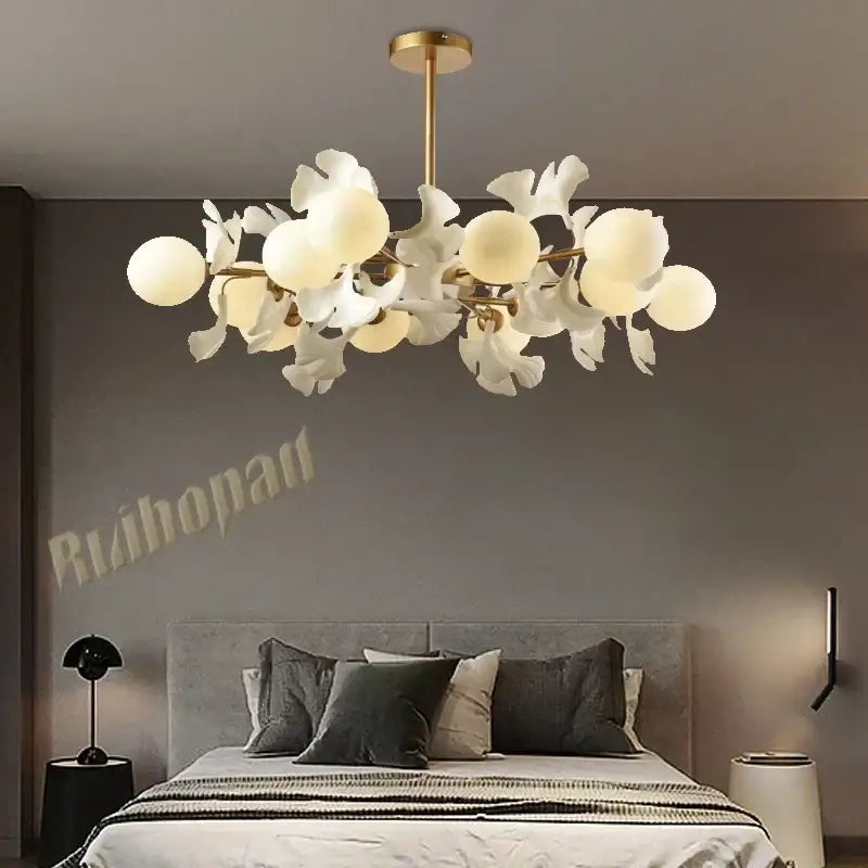 ثريا سقف ليد DecorBites™ Ginkgo Leaf لغرفة النوم والمعيشة والطعام