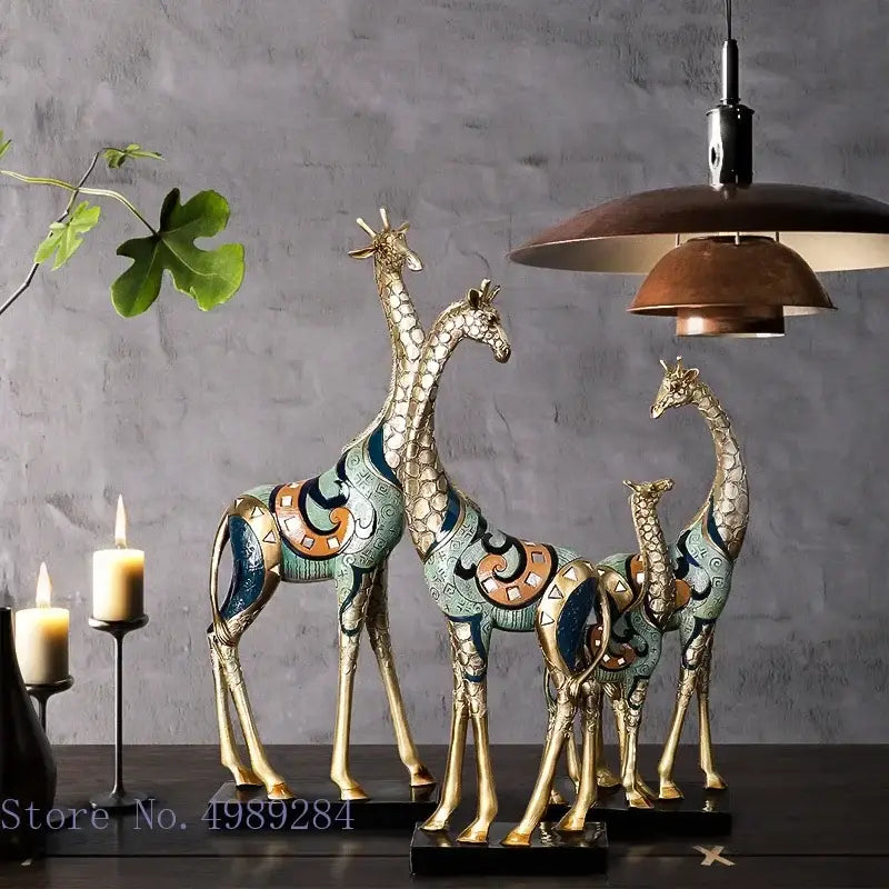 DecorBites™ Giraffe Mother and Child Painted Sculpture - Modern Home Decoration Golden Ornament