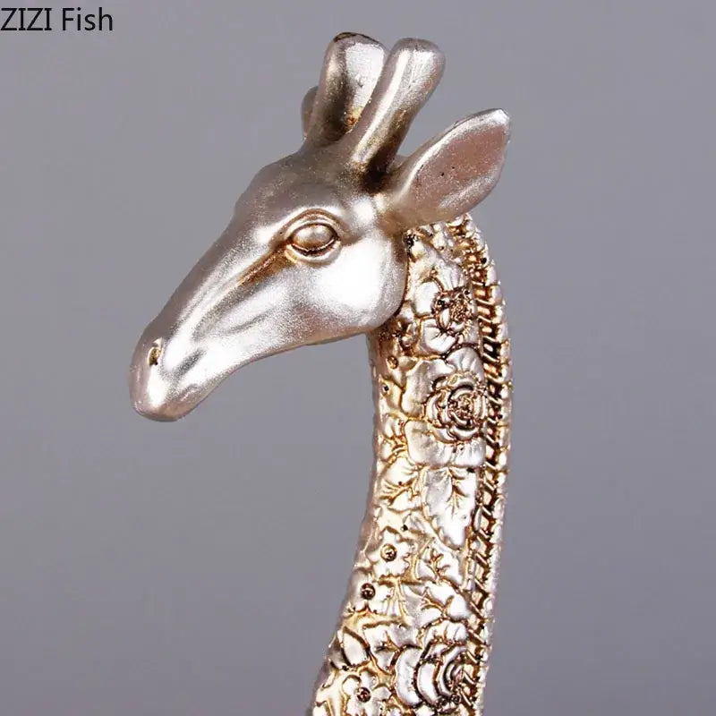 DecorBites™ Giraffe Resin Statue Ornament Desk Decoration Room Aesthetic Decor