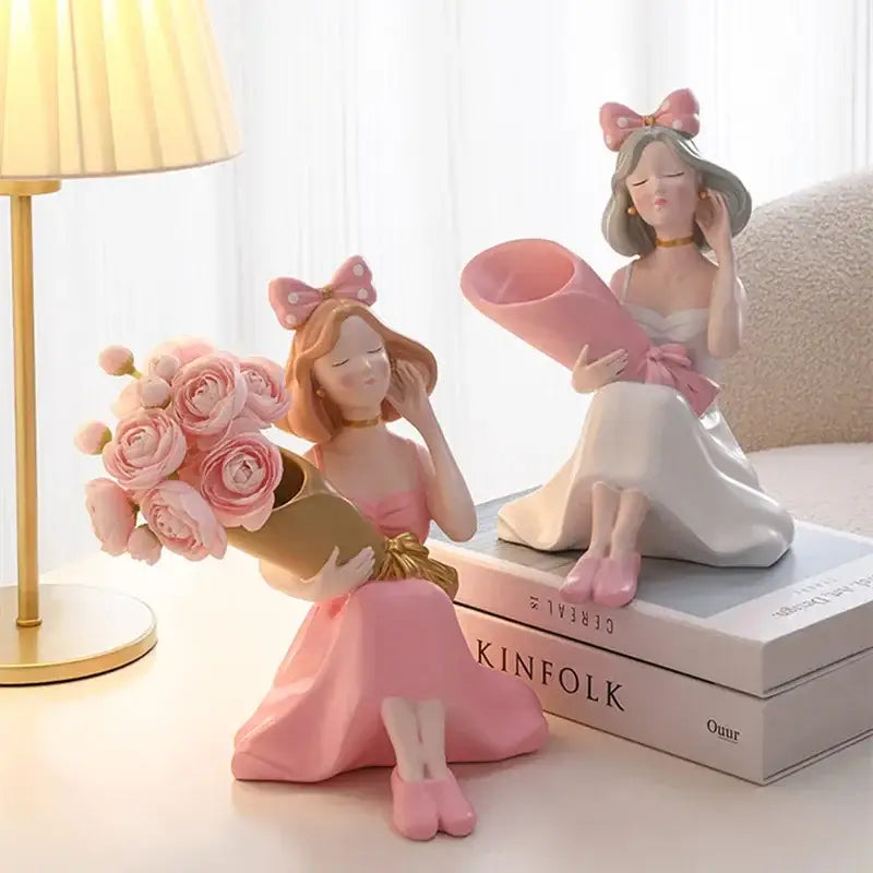 DecorBites™ Girl Statues Vase Ornaments Office Decor Figurines TV Cabinets Floral Accessories