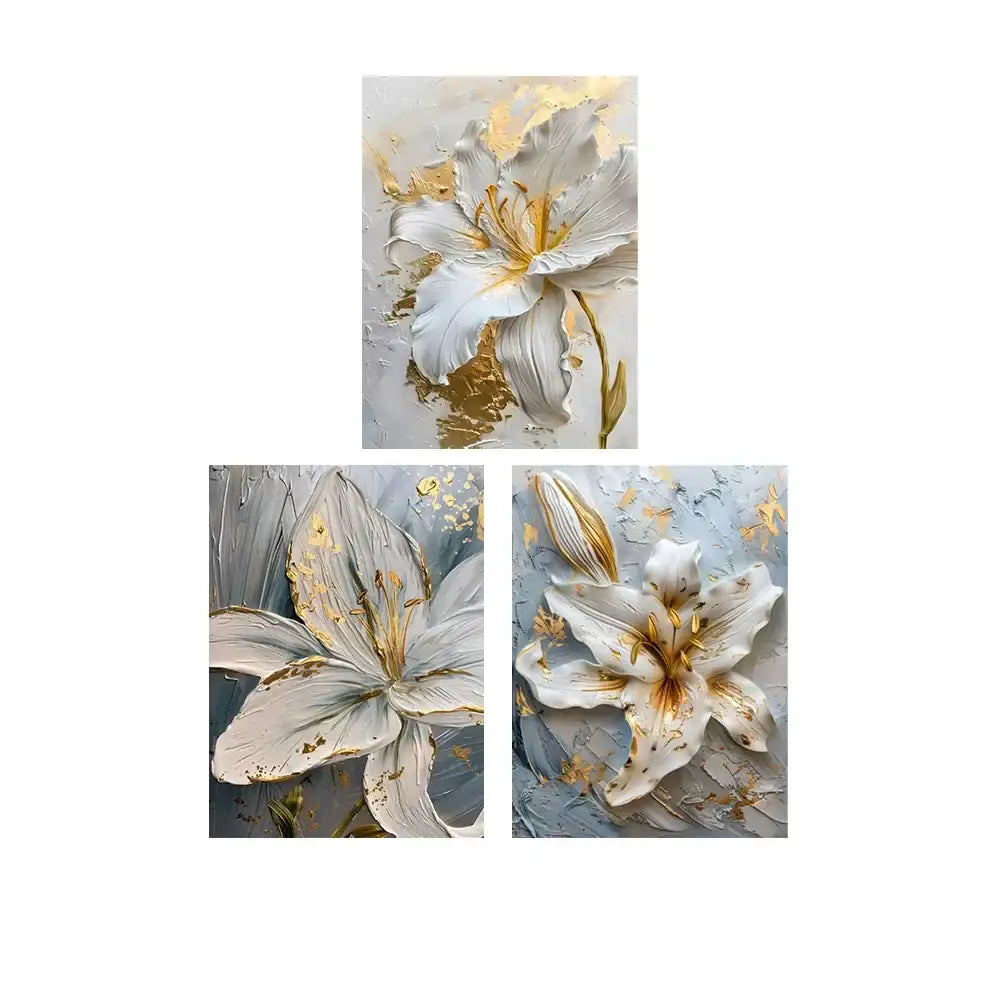 لوحة حائط قماشية ثلاثية الأبعاد بتصميم زهري باللونين الذهبي والأبيض من DecorBites™