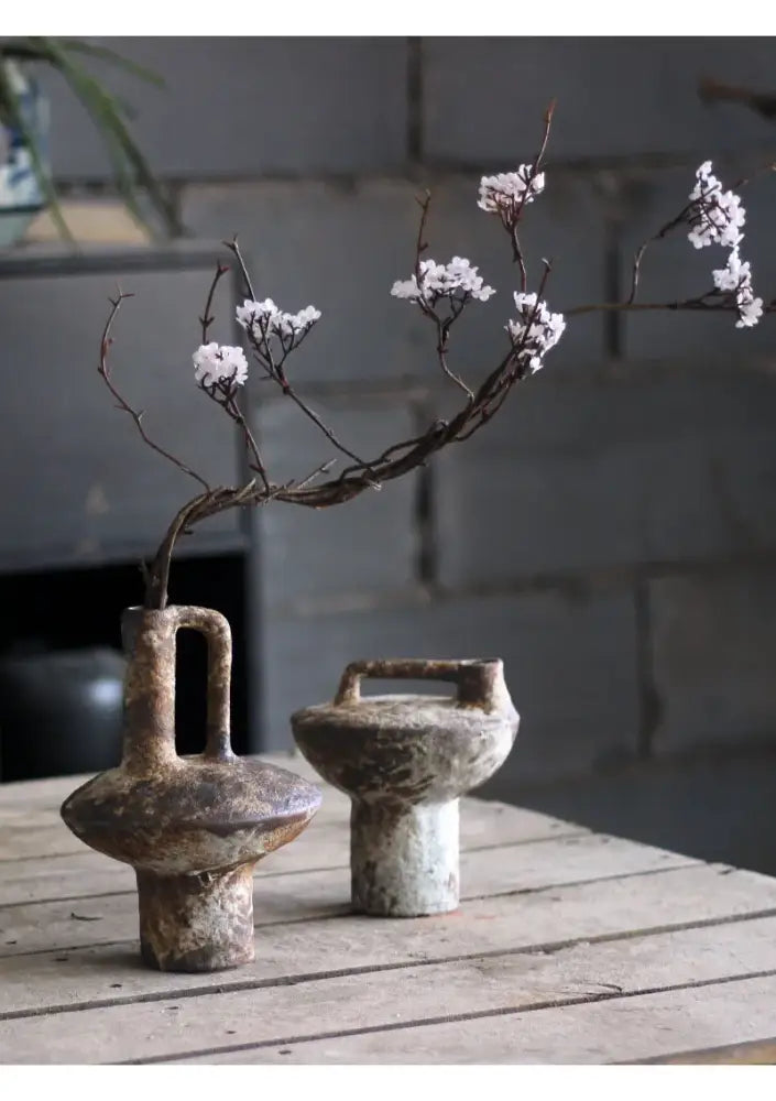 DecorBites™ Handmade Ceramic Vase for Dried Flowers