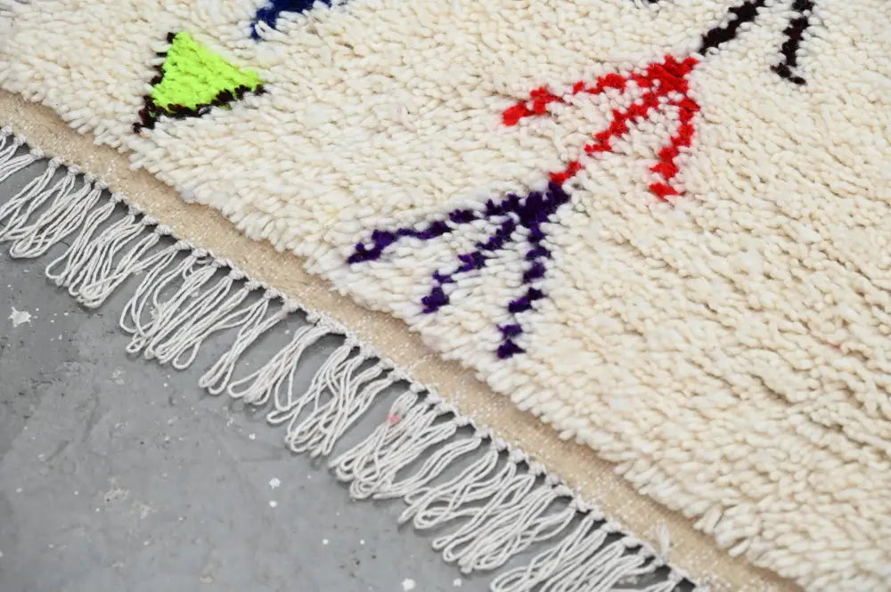 DecorBites™ Handmade Moroccan Azilal Rug - 231x152 cm