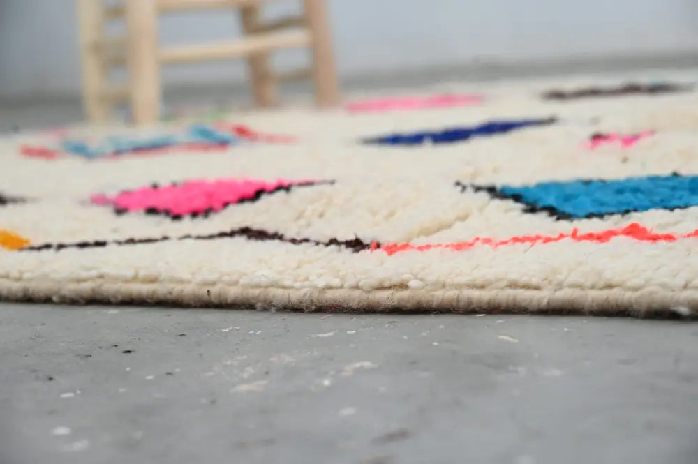 DecorBites™ Handmade Moroccan Azilal Rug - 250x160cm