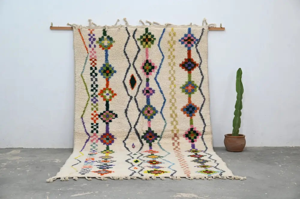 سجادة أزيلال مغربية تقليدية مصنوعة يدوياً من DecorBites™ مقاس 315x194 سم