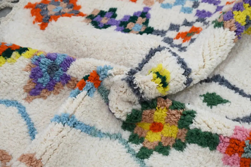سجادة أزيلال مغربية تقليدية مصنوعة يدوياً من DecorBites™ مقاس 315x194 سم