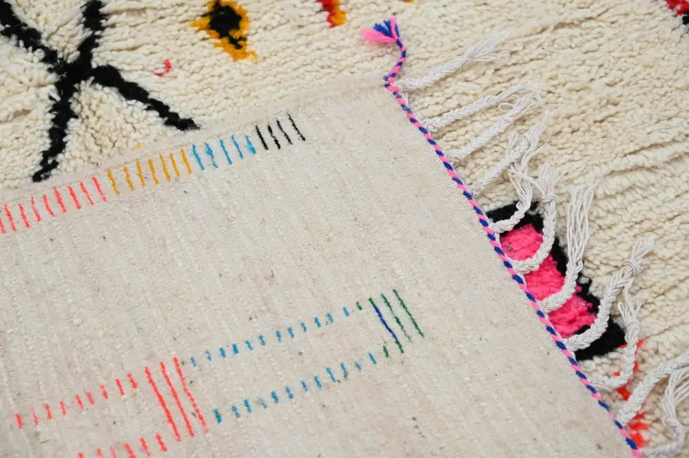 DecorBites™ Handwoven Moroccan Azilal Rug - 245x146 cm