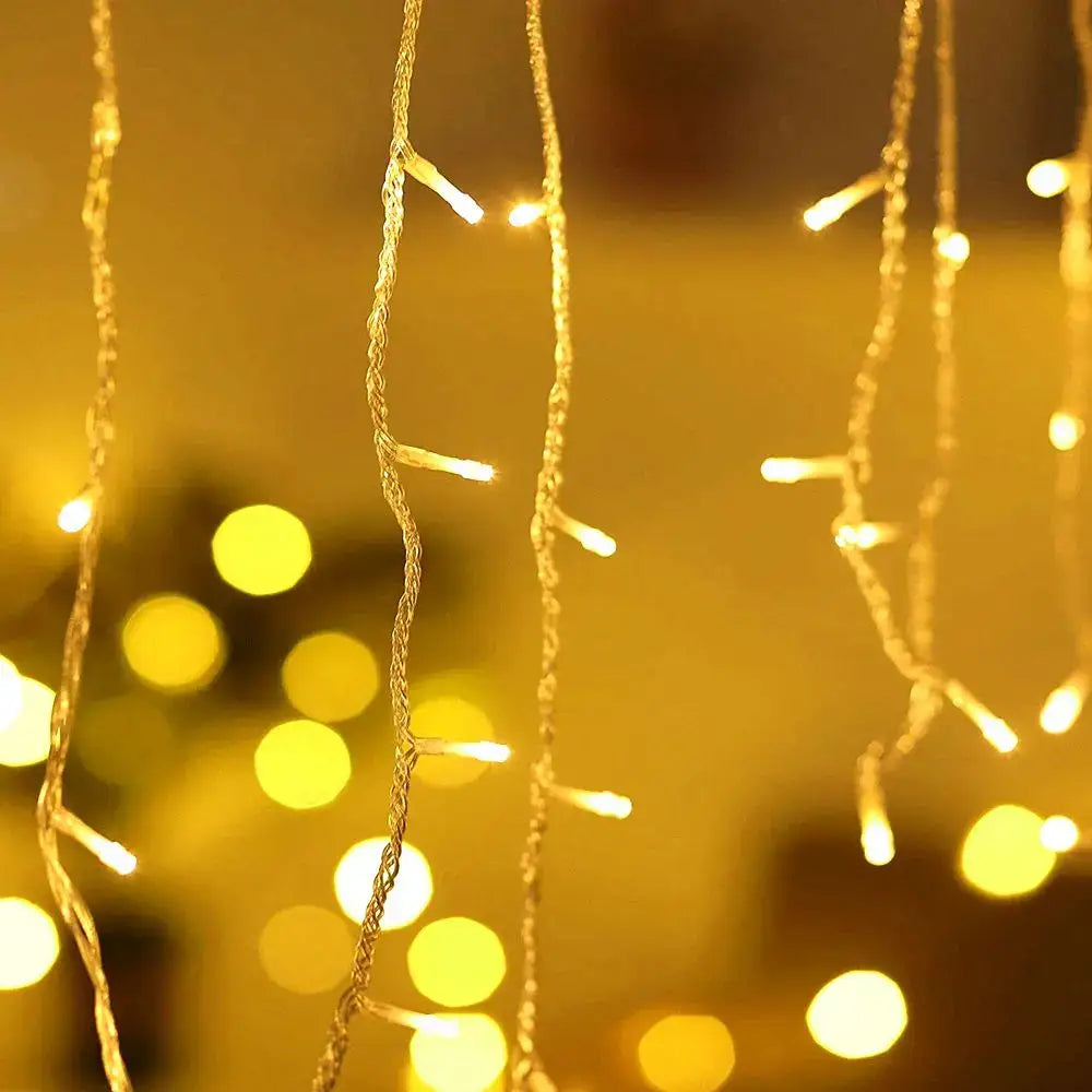 DecorBites™ LED Icicle String Lights - Outdoor Holiday Decor