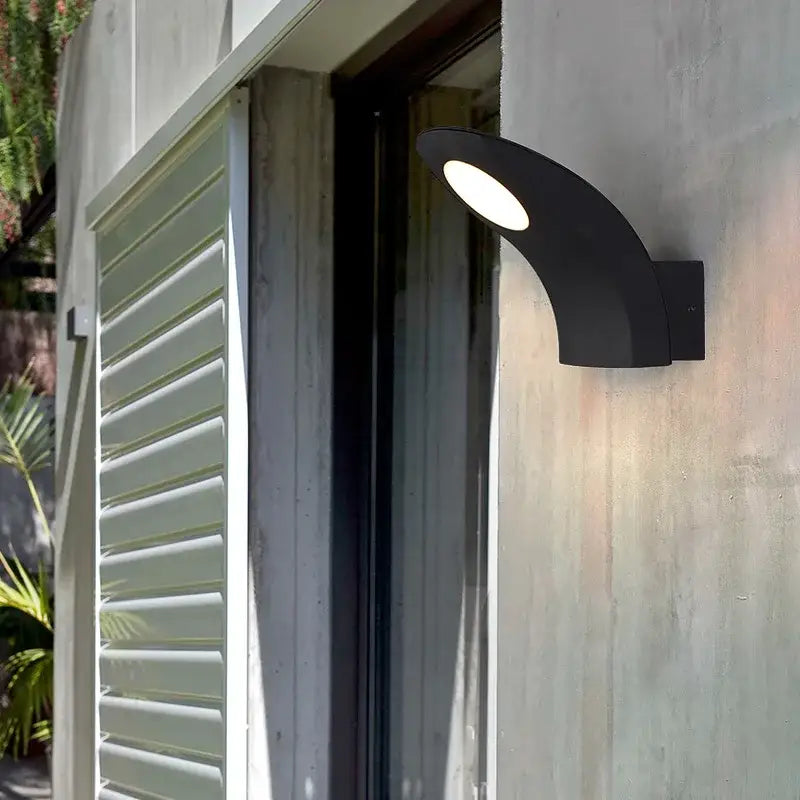 Modern black outdoor wall lamp garden circular warm light sconce