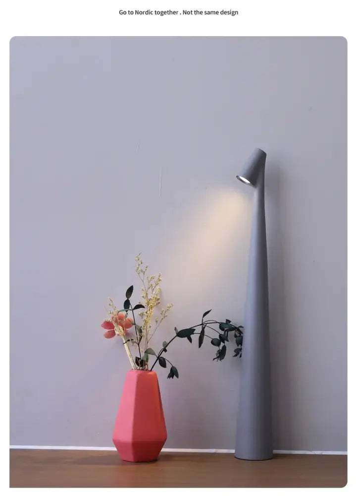 مصباح مكتب LED قابل لإعادة الشحن من DecorBites™ مصباح غرفة معيشة إبداعي للدراسة يعتم باللمس العلوي مصباح طاولة لتزيين سطح المكتب لإضفاء جو خاص