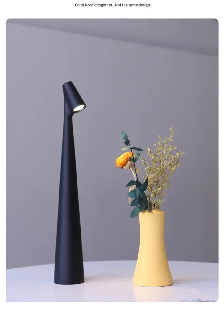 مصباح مكتب LED قابل لإعادة الشحن من DecorBites™ مصباح غرفة معيشة إبداعي للدراسة يعتم باللمس العلوي مصباح طاولة لتزيين سطح المكتب لإضفاء جو خاص