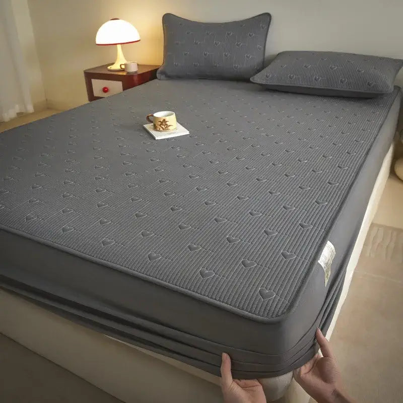 DecorBites™ Love Pattern Cotton Fitted Sheet Single - Anti-Slip, Dustproof & Luxury