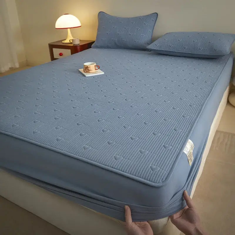 DecorBites™ Love Pattern Cotton Fitted Sheet Single - Anti-Slip, Dustproof & Luxury