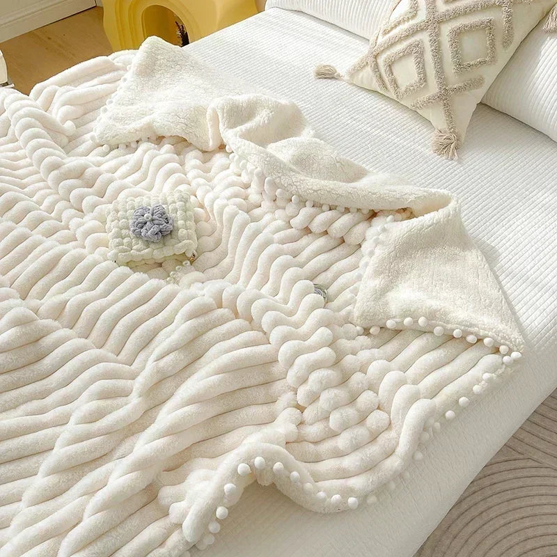 DecorBites™ بطانية فاخرة ودافئة من فرو الأرانب الصناعي وصوف الحمل لدفء مريح في الخريف والشتاء