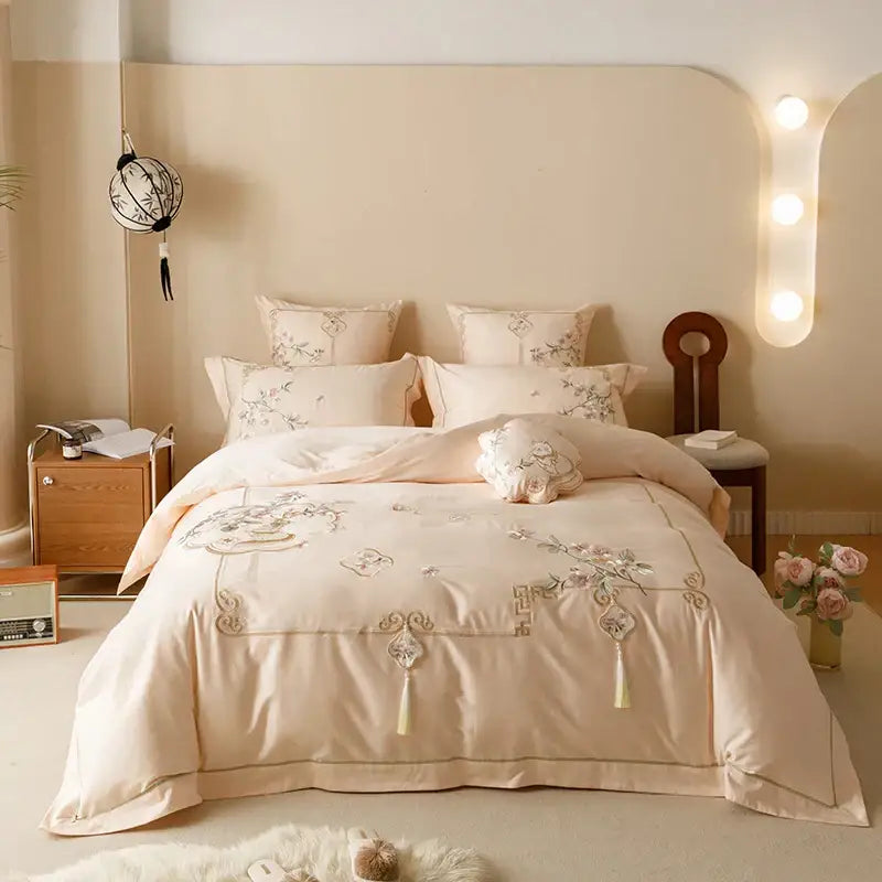 DecorBites™ Luxe Flowers Embroidery 1000TC Egyptian Cotton Bedding Set with 2 Pillowcases