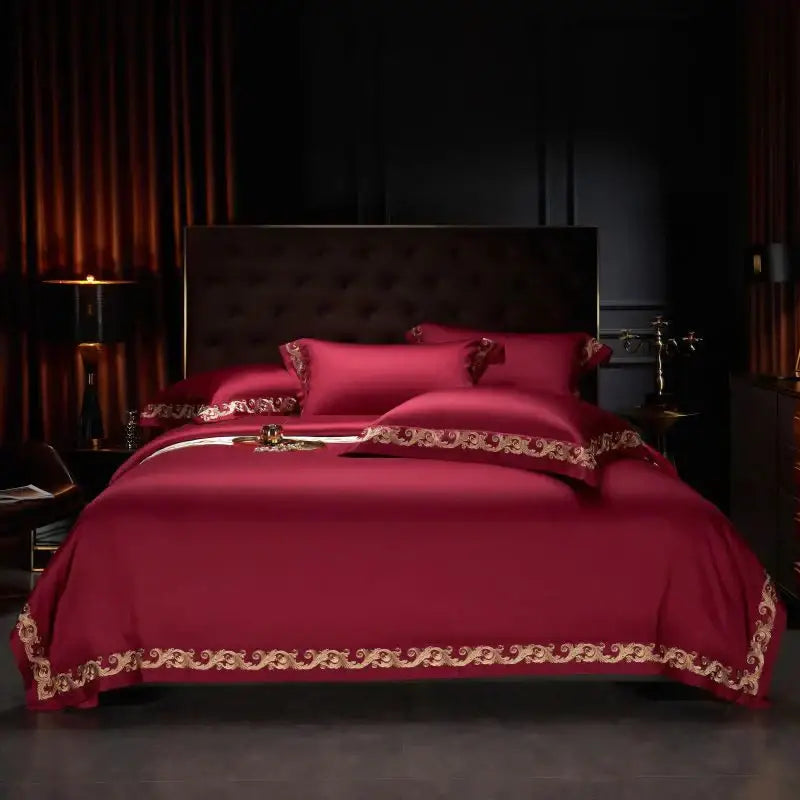 طقم سرير كوين كينغ من القطن المصري 1400TC بتطريز ذهبي فاخر من DecorBites™