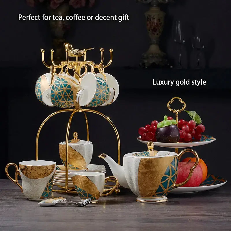 طقم قهوة من البورسلين "DecorBites™ Luxe Gold Inlay": إبريق شاي، فنجان، وعاء سكر، وعاء كريمة، كوب