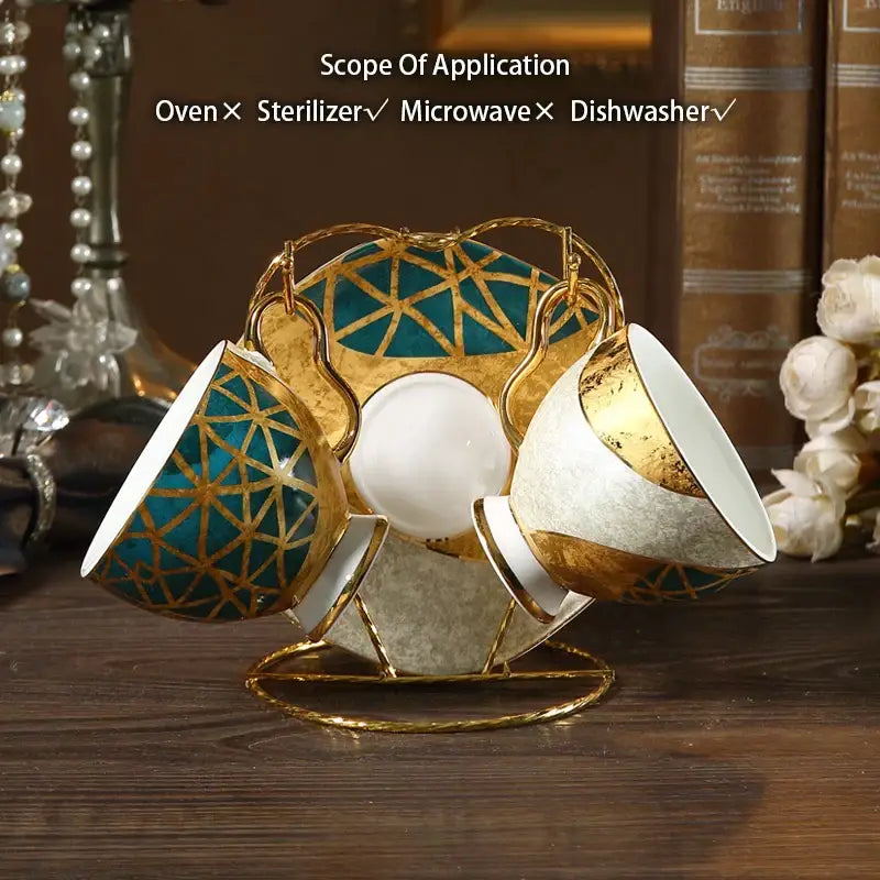 طقم قهوة من البورسلين "DecorBites™ Luxe Gold Inlay": إبريق شاي، فنجان، وعاء سكر، وعاء كريمة، كوب