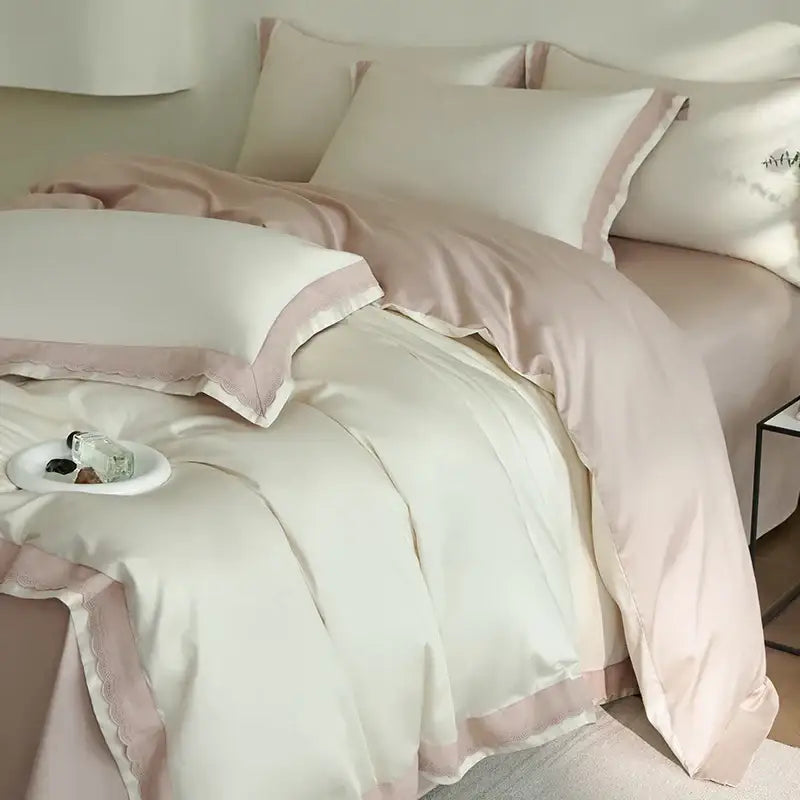طقم مفروشات دانتيل لوكس DecorBites™: غطاء لحاف وملاءة ووسائد من قطن مصري 1000TC