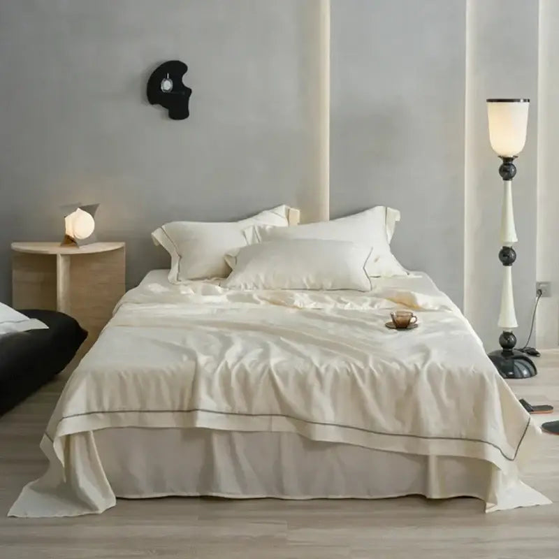 DecorBites™ Luxe Lyocell Jacquard Summer Blanket with Mulberry Silk Fill Comforter