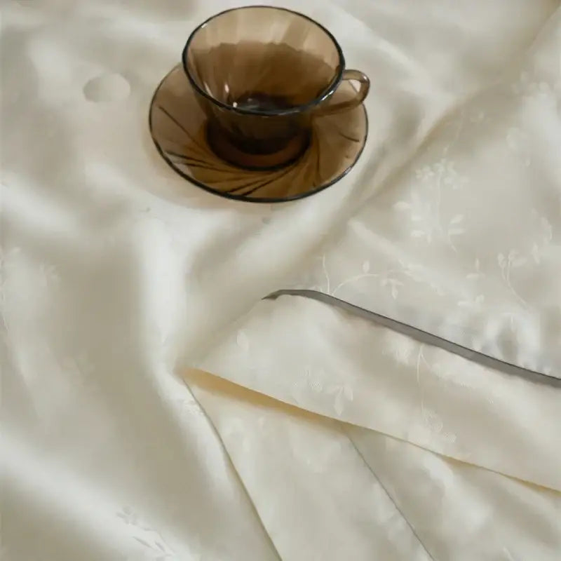 DecorBites™ Luxe Lyocell Jacquard Summer Blanket with Mulberry Silk Fill Comforter