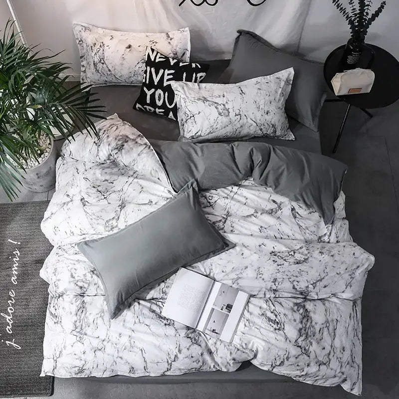 DecorBites™ Luxurious 3-Piece Duvet Cover Set