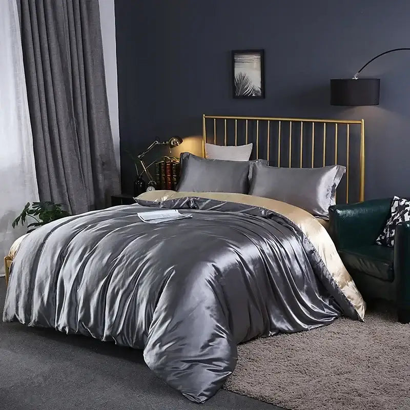 DecorBites™ Luxurious Bedding Set