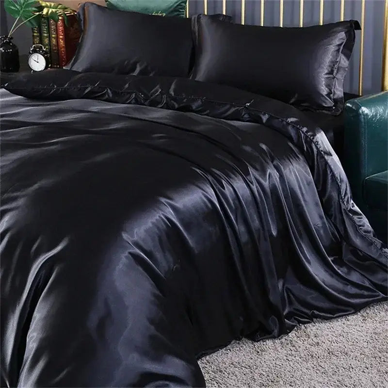 DecorBites™ Luxurious Mulberry Silk Bedding Set - Queen/King Size