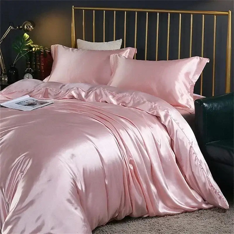 DecorBites™ Luxurious Mulberry Silk Bedding Set - Queen/King Size