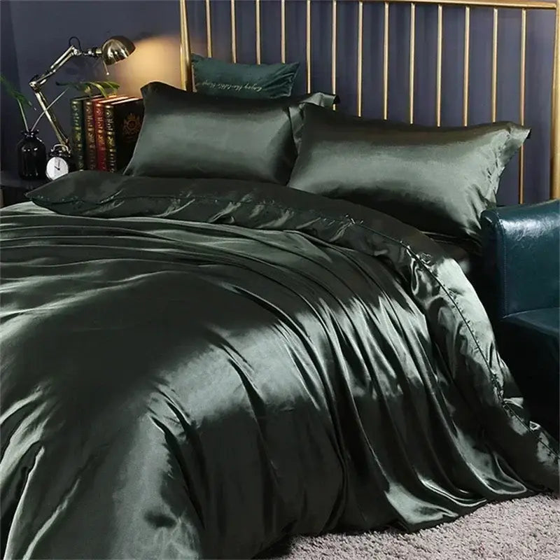 Dark green decorbites luxurious mulberry silk bedding set with satin finish featuring glossy duvet cover folds