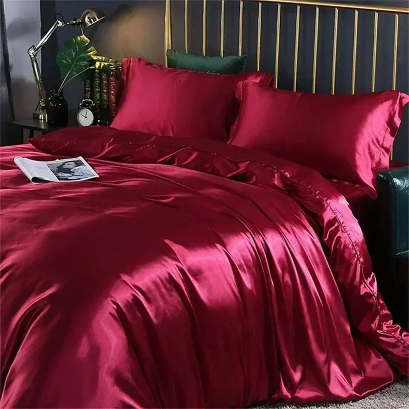 Decorbites™ luxurious mulberry silk bedding set in rich burgundy satin finish with duvet cover and matching pillowcases
