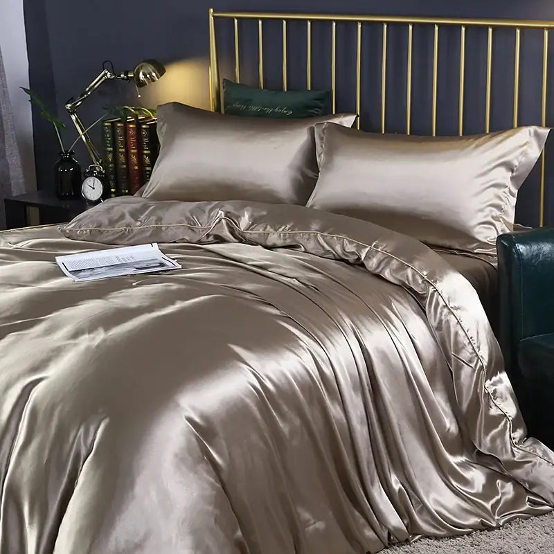 Decorbites™ luxurious silk bedding set pcs duvet cover and bed sheet in metallic gold satin with stitched edges