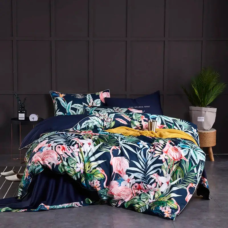 DecorBites™ Luxury Flamingo Leaf Bedding Set Queen King Size