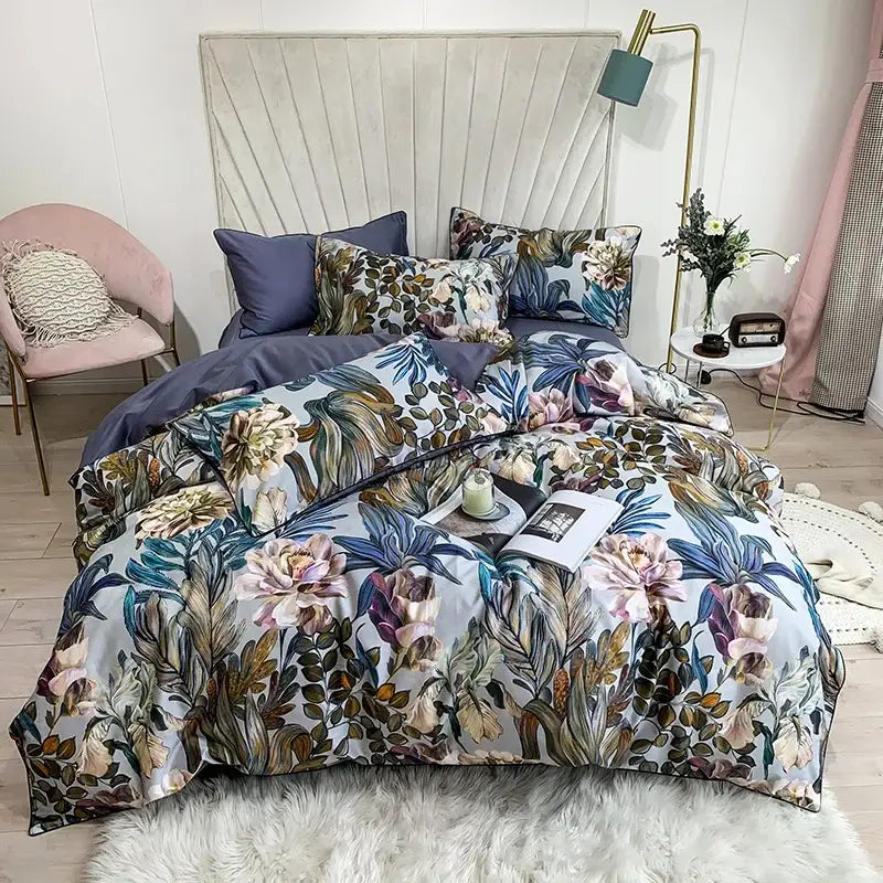 DecorBites™ Luxury Flamingo Leaf Bedding Set - Queen or King Size