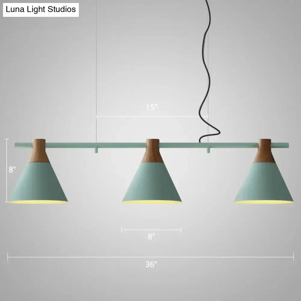 مصباح التعليق المعدني على شكل ماكارون من DecorBites™ للمطاعم بثلاثة مصابيح مخروطية