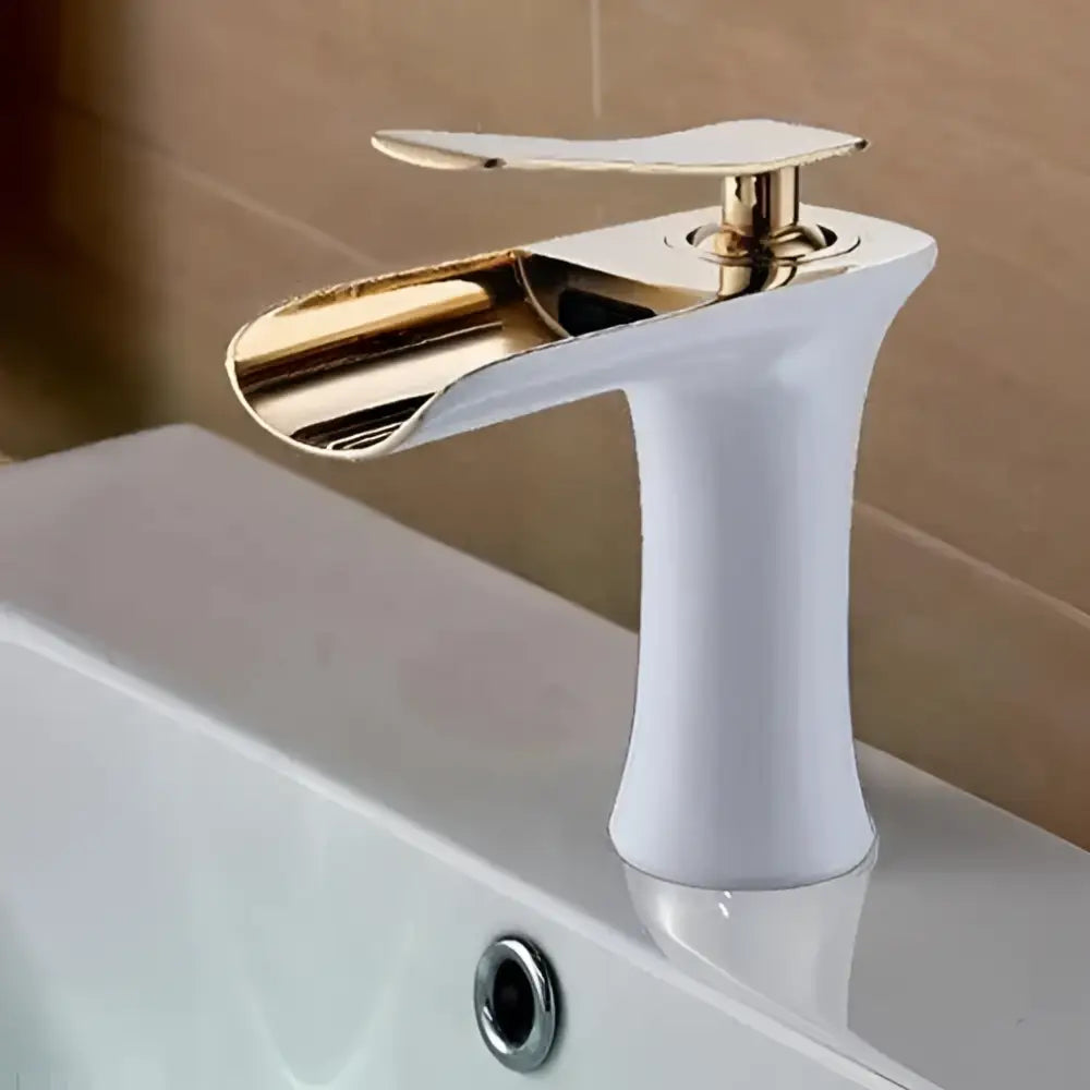 DecorBites™ Mai - Single Handle Gold Bathroom Faucet