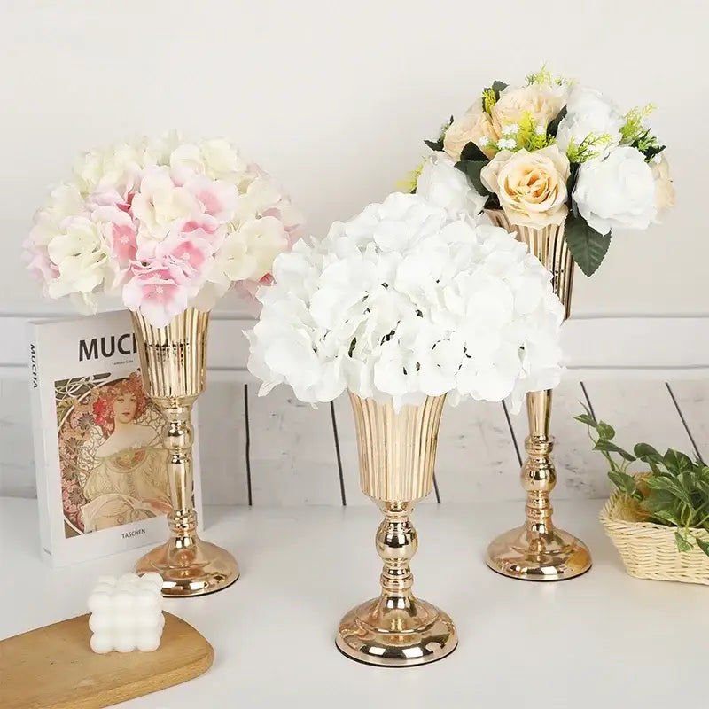 DecorBites™ Metal Trumpet Vase Wedding Centerpiece Decor