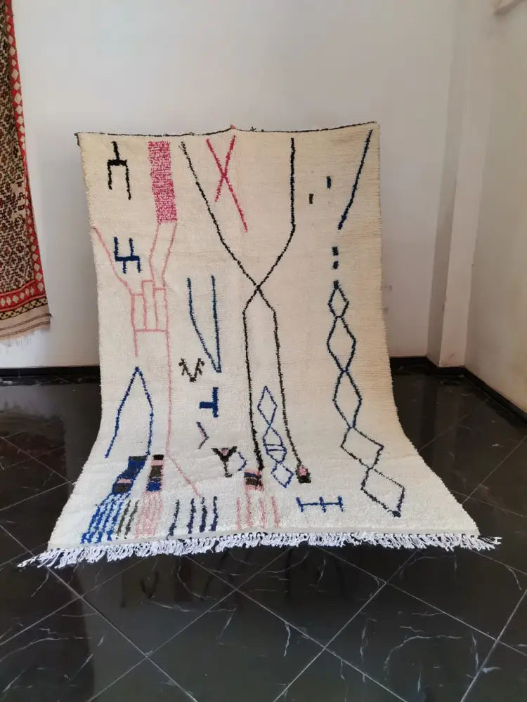 DecorBites™ Moroccan Handmade Azilal rug handmade