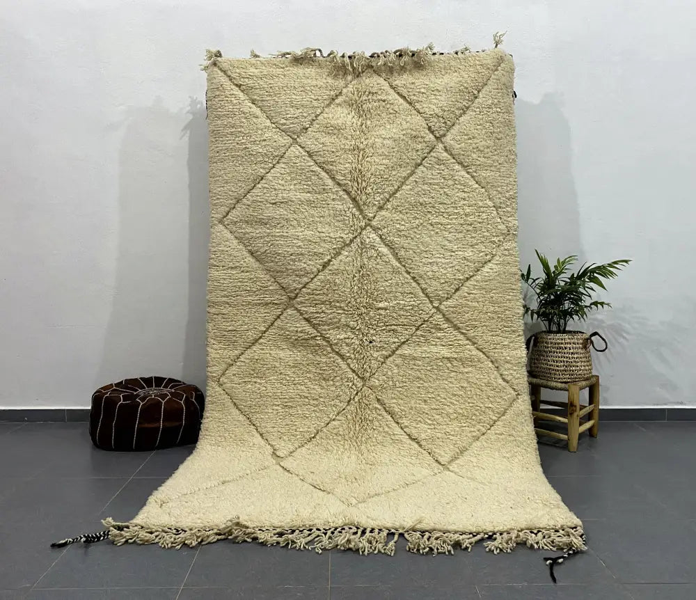 DecorBites™ Moroccan Handmade Beni Ouarain Rug 2.5m x 1.5m