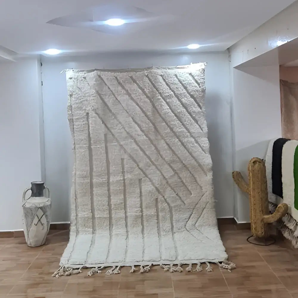 DecorBites™ Moroccan Handmade Beni Ouarain Rug 2.5m x 1.5m