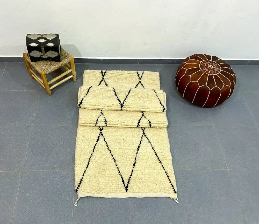 DecorBites™ Moroccan Handmade Beni Ouarain Rug 2.8m x 0.7m