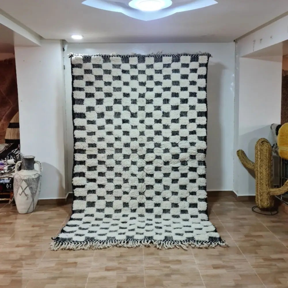 DecorBites™ Moroccan Handmade Blessed Beni Ourain rug 2.5m / 1.5m
